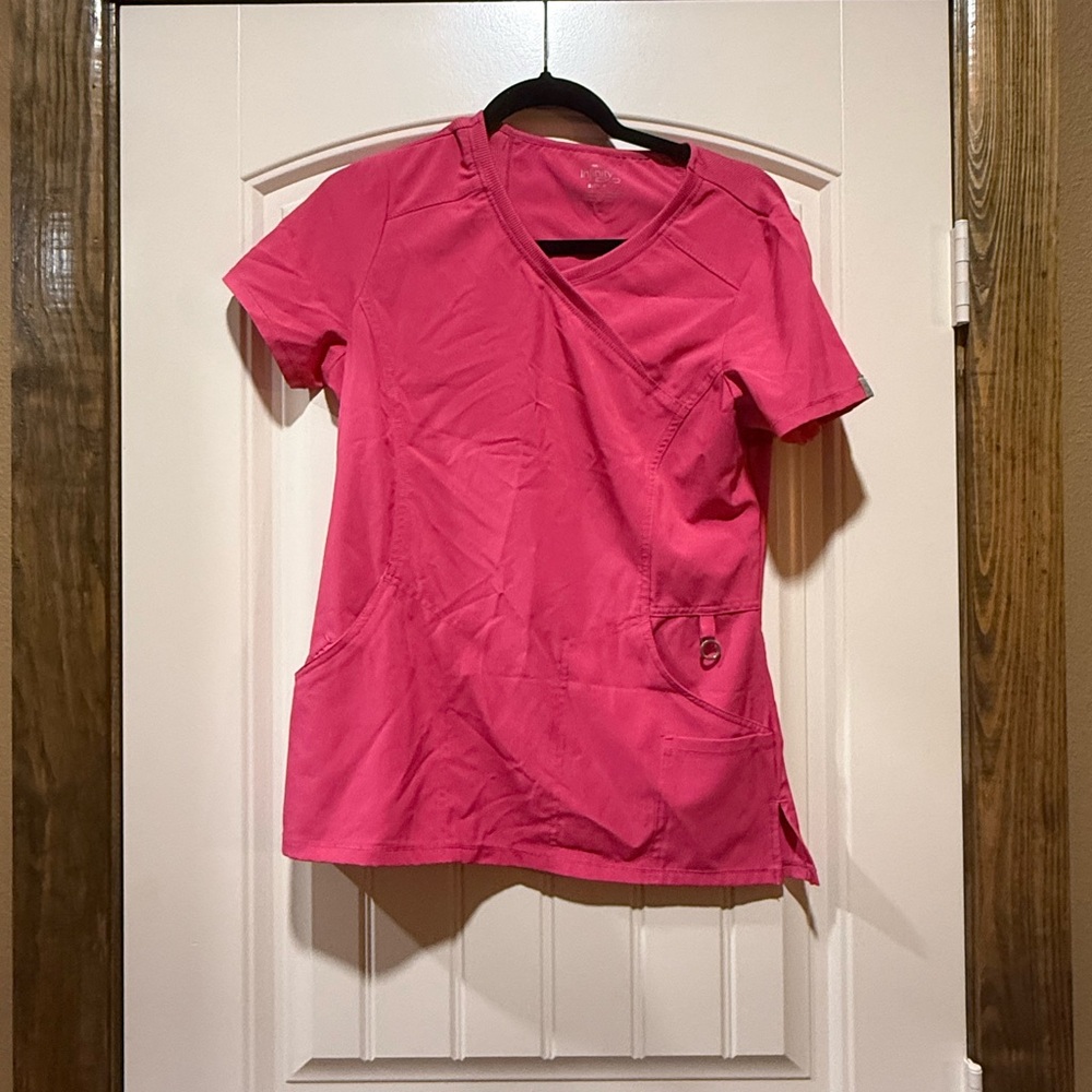 Cherokee Infinity Bright Pink Short Sleeve Women's Scrub set